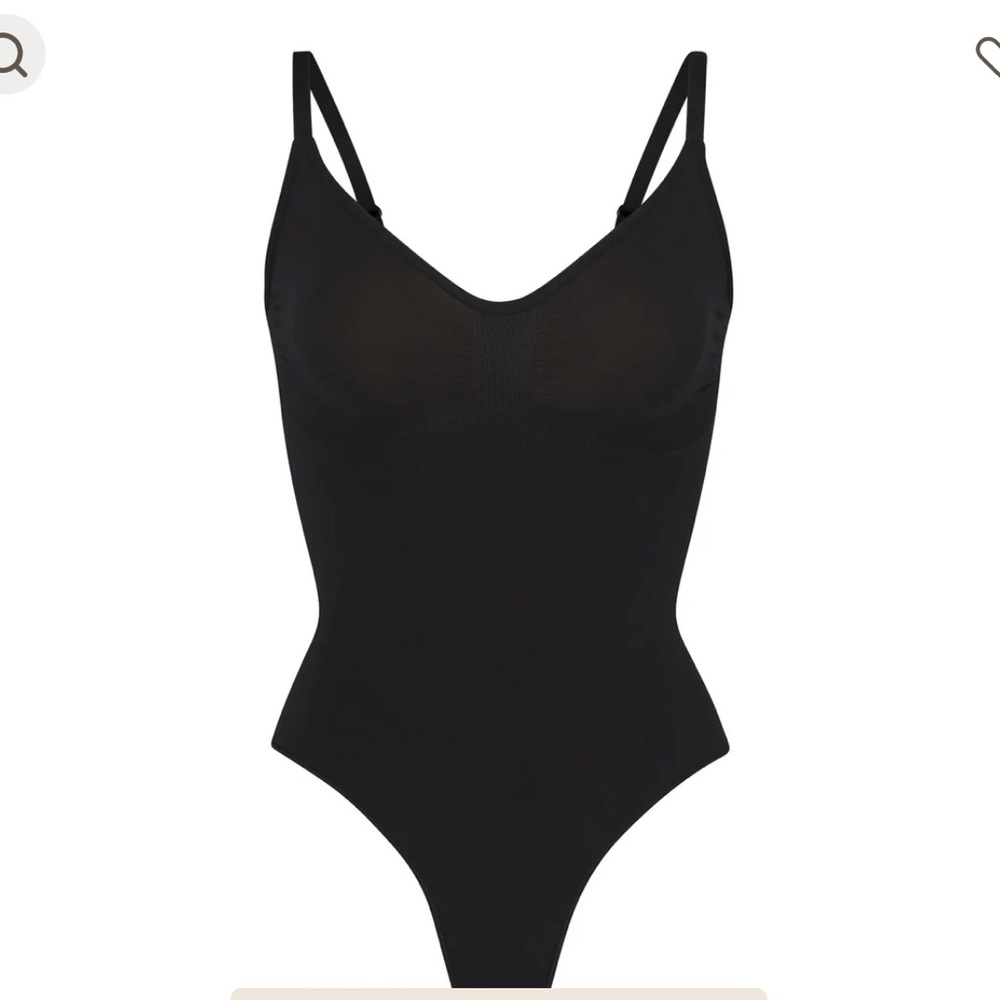 SKIMS sculpting thong bodysuit black (onyx)